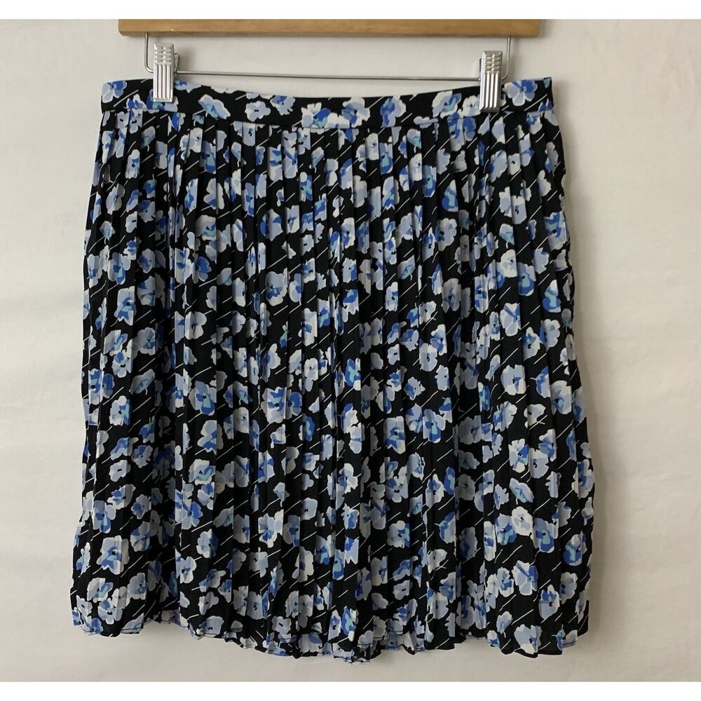 J Crew Women’s Black Blue White Floral Lined Pleated Skirt Size 4